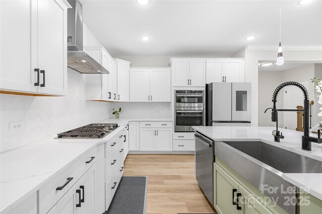 Building Photo - 6104 Balham Ct
