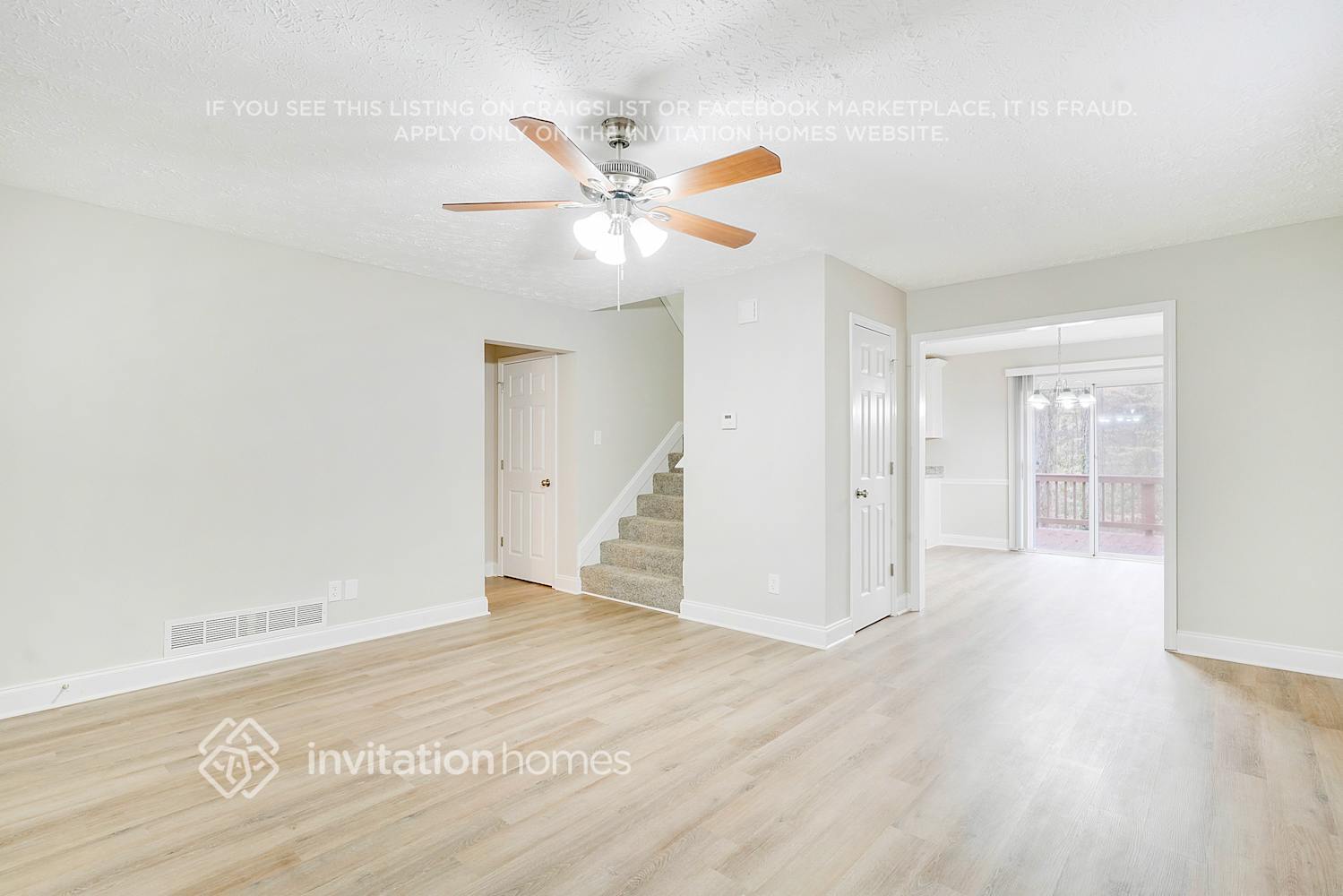 Building Photo - 5484 Pine Dr SW