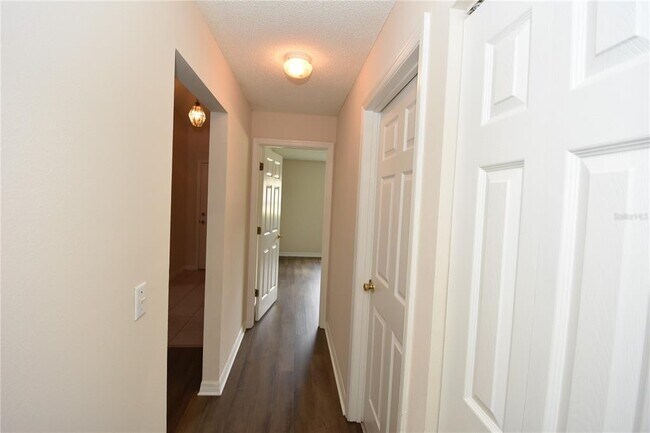 Building Photo - 19 Burning Ember Ln