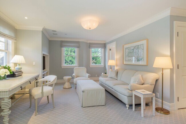 Building Photo - 63 Meadowmere Pl