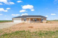 Building Photo - Country Living In Roosevelt ISD!