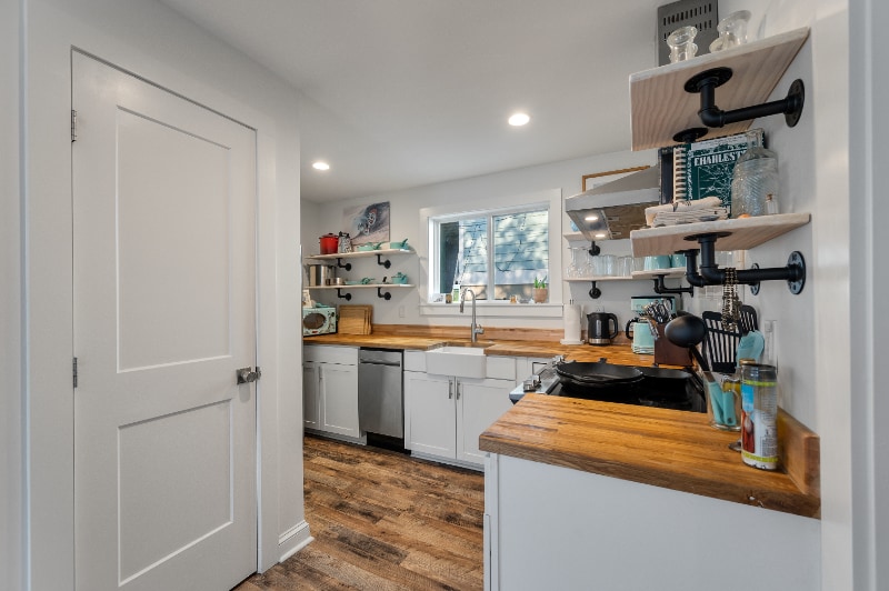 Building Photo - 4 Boyer Ct