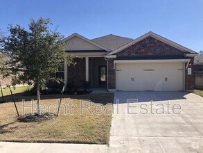 Building Photo - 836 Hillrose Dr