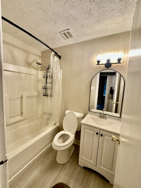 Building Photo - 10178 Top Tree Ct