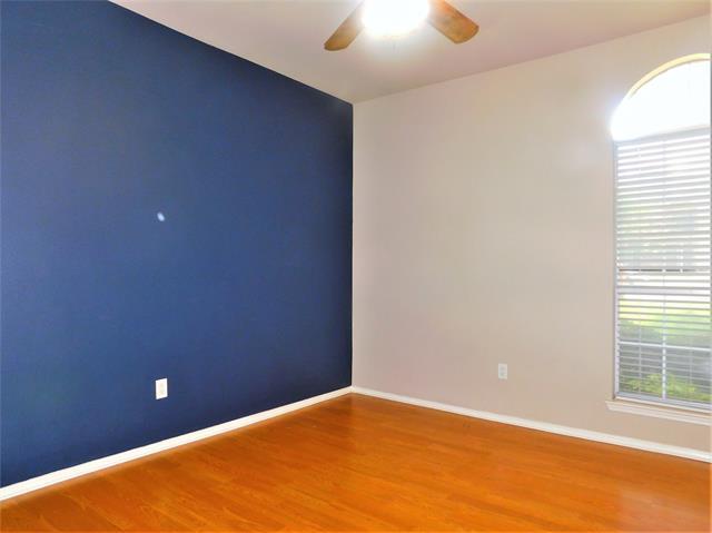 Building Photo - 3840 Chimney Rock Dr
