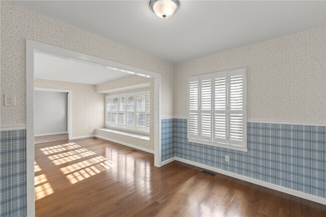 Building Photo - 4685 Colima Ct