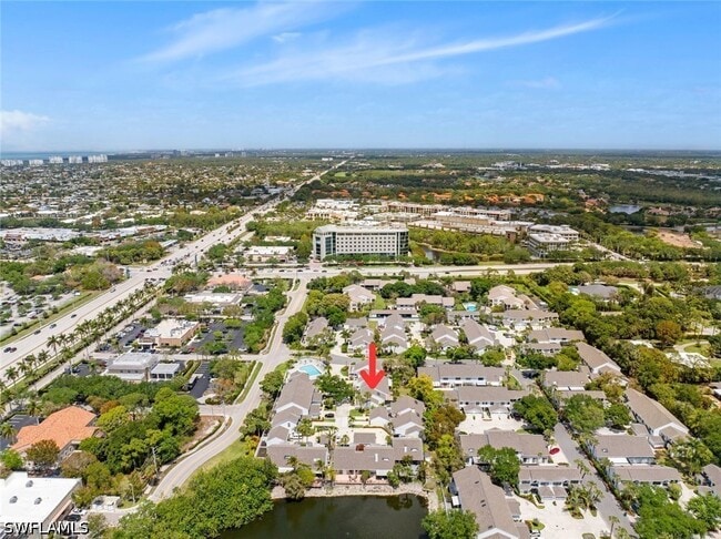 Building Photo - 879 Meadowland Dr