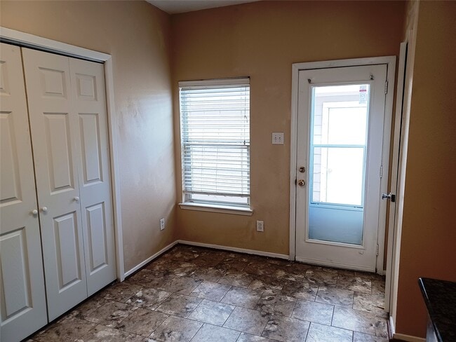 Building Photo - 20526 Patriot Park Ln