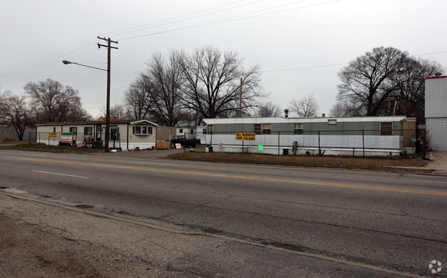 Primary Photo - Landmark Estates