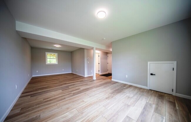 Building Photo - 181 Fishtown Rd
