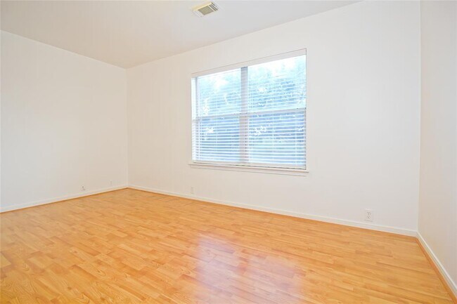 Building Photo - 17627 S Summit Canyon Dr