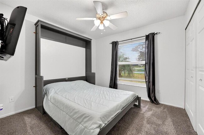 Building Photo - 5107 Deer Creek Dr