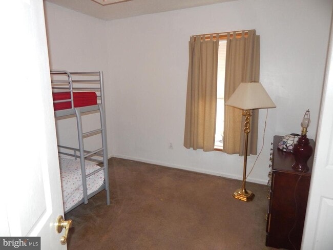 Building Photo - 2553 Warm Springs Rd