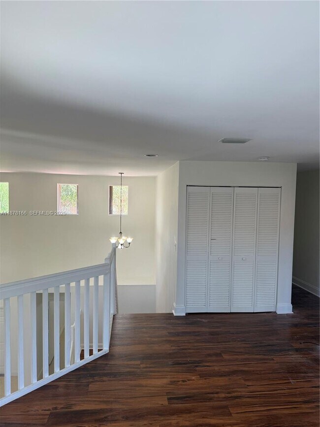 Building Photo - 1288 Camellia Cir