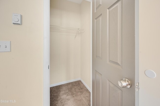 Building Photo - 281 Main St