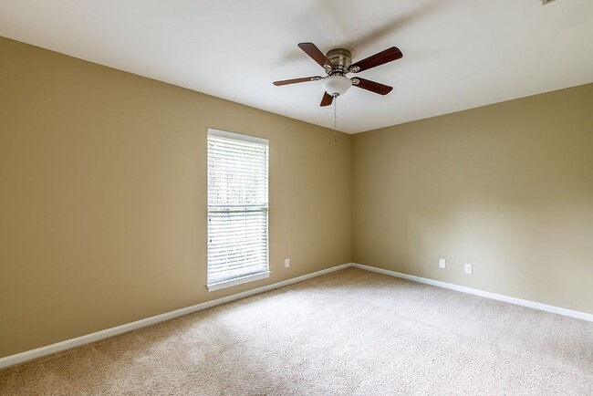 Building Photo - 213 Cherokee Trail