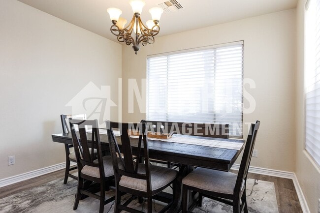 Building Photo - Beautiful Large Home NOT FURNISHED with Pool in Villago Community