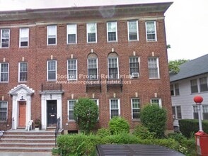 Building Photo - 118-120 University Rd