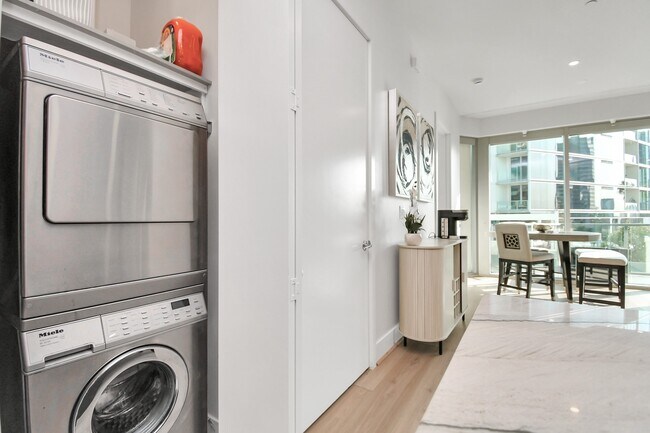 Building Photo - 1600 Post Oak Blvd