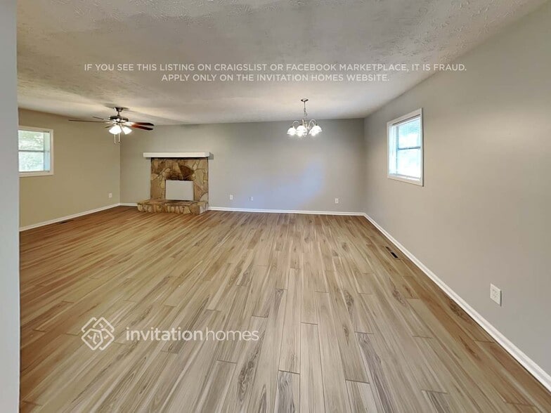 Building Photo - 4036 Cindy Dr