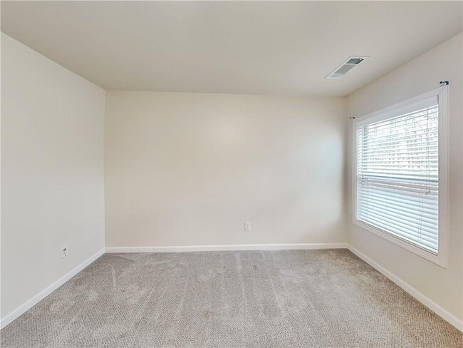 Building Photo - 5301 Cedar Mill Dr