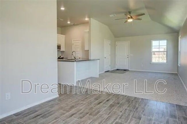 Building Photo - 2401 28th Ter