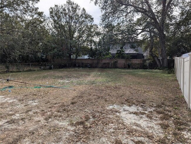 Building Photo - 1012 W Adalee St