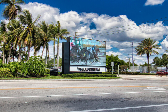 Building Photo - 1985 S Ocean Dr