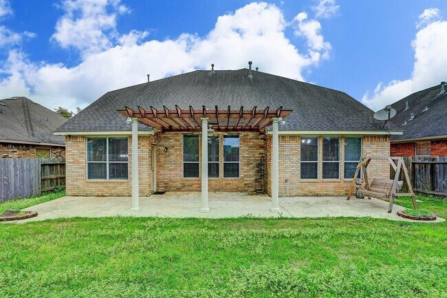 Building Photo - 2626 Canyon Falls Dr