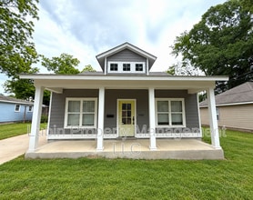 Building Photo - 4948 Wilburn Ave