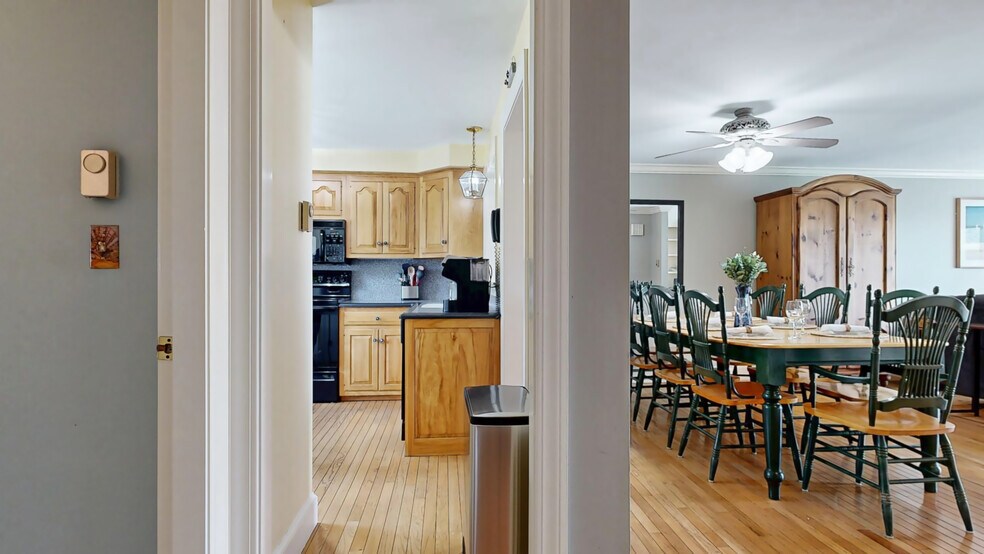 Building Photo - 311 Seaside Ave