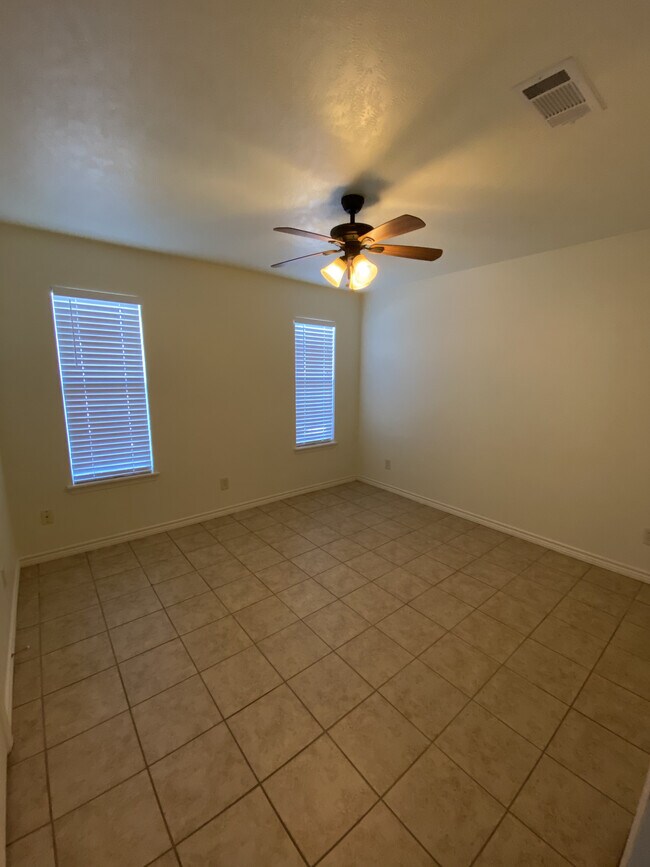 Building Photo - 200 W Crosby St