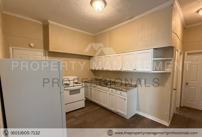 Building Photo - Cozy 3-Bedroom Home in a Convenient Location
