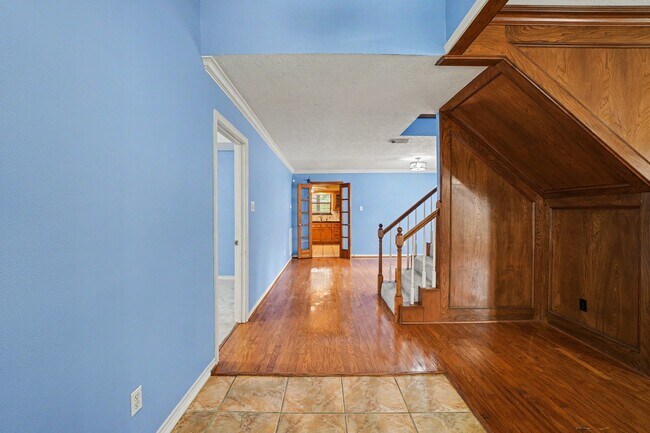 Building Photo - 14707 Treborway Dr