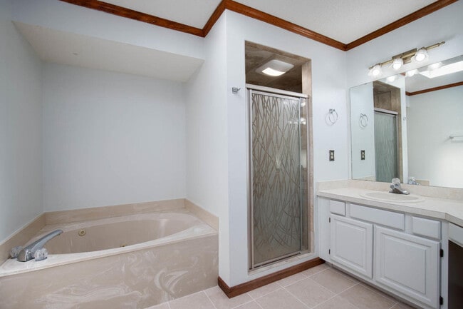 Building Photo - 1406 Ariel Ln