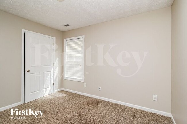 Building Photo - 96 Maple Leaf Ct