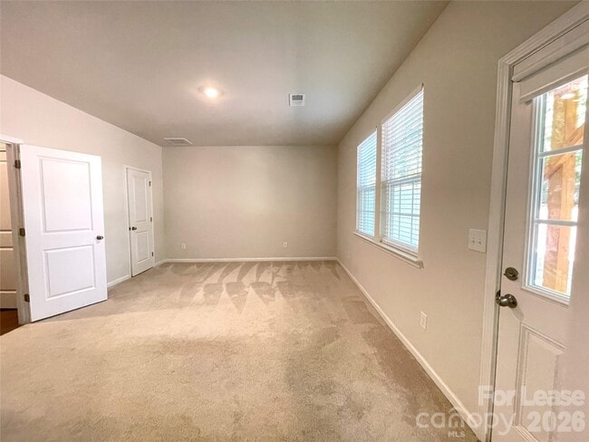 Building Photo - 14019 Martin Hill Wy