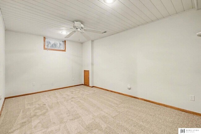 Building Photo - 11617 S 205th St