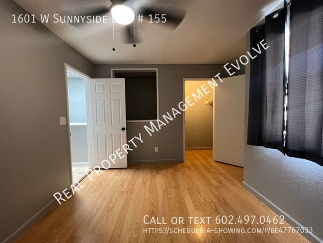 Building Photo - Cozy Phoenix Condo *MOVE-IN SPECIAL: 2 WEE...