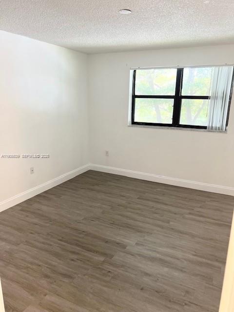 Building Photo - 9995 Nob Hill Ln