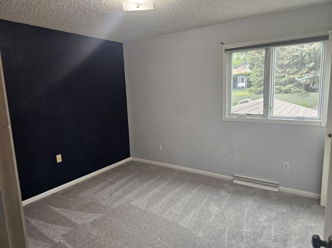 Building Photo - 5 bedroom in Billings MT 59102