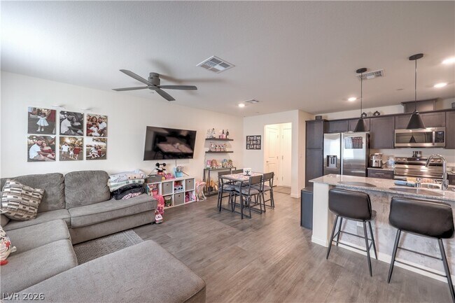 Building Photo - 6816 Citron Mist Ct