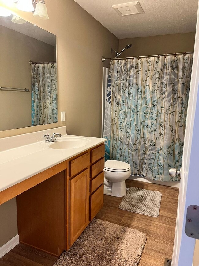 Building Photo - 165 Saddlebred Cir