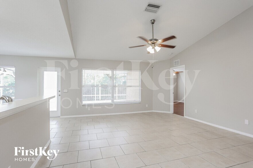 Building Photo - 11863 Dunster Ln