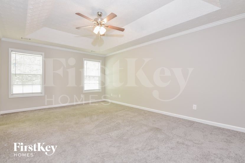 Building Photo - 1517 River Song Way