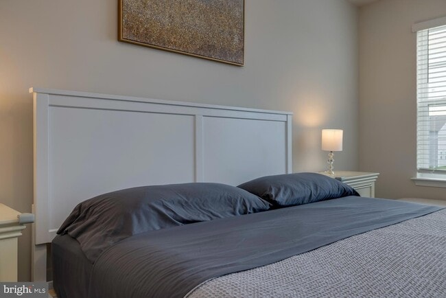 Building Photo - 262 Allison Dr