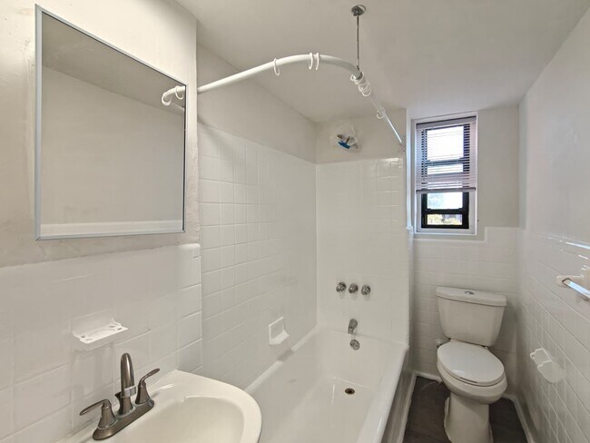 Building Photo - 5602 Ogontz Ave