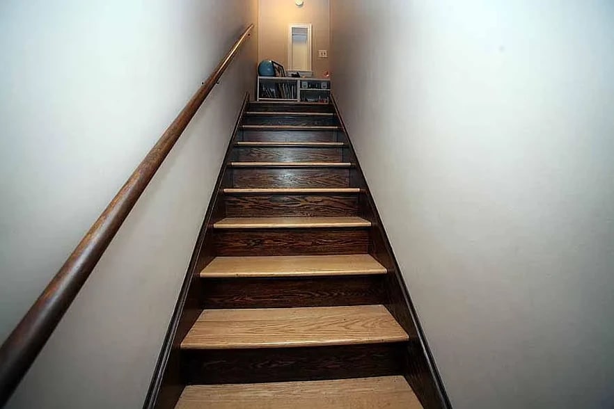 Building Photo - 220 Madison St