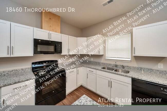 Building Photo - 18460 Thoroughbred Dr