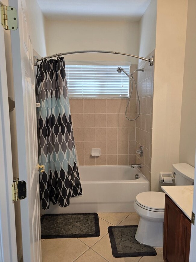 Building Photo - Lakefront Single Family Home with Views of Outdoor Paradise